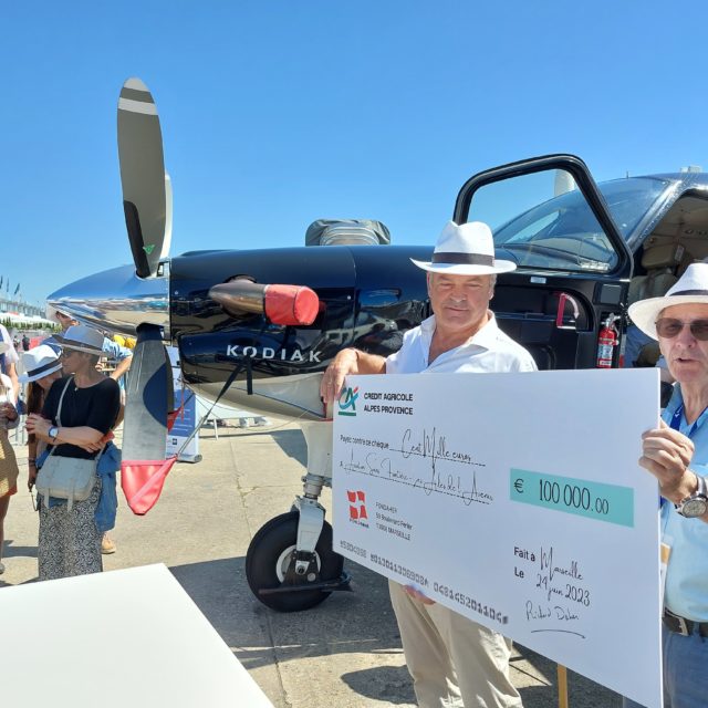 Daher extends its support for Aviation Sans Frontières with the signature of a new corporate sponsorship agreement to develop its Ailes de l’Avenir training camp project 